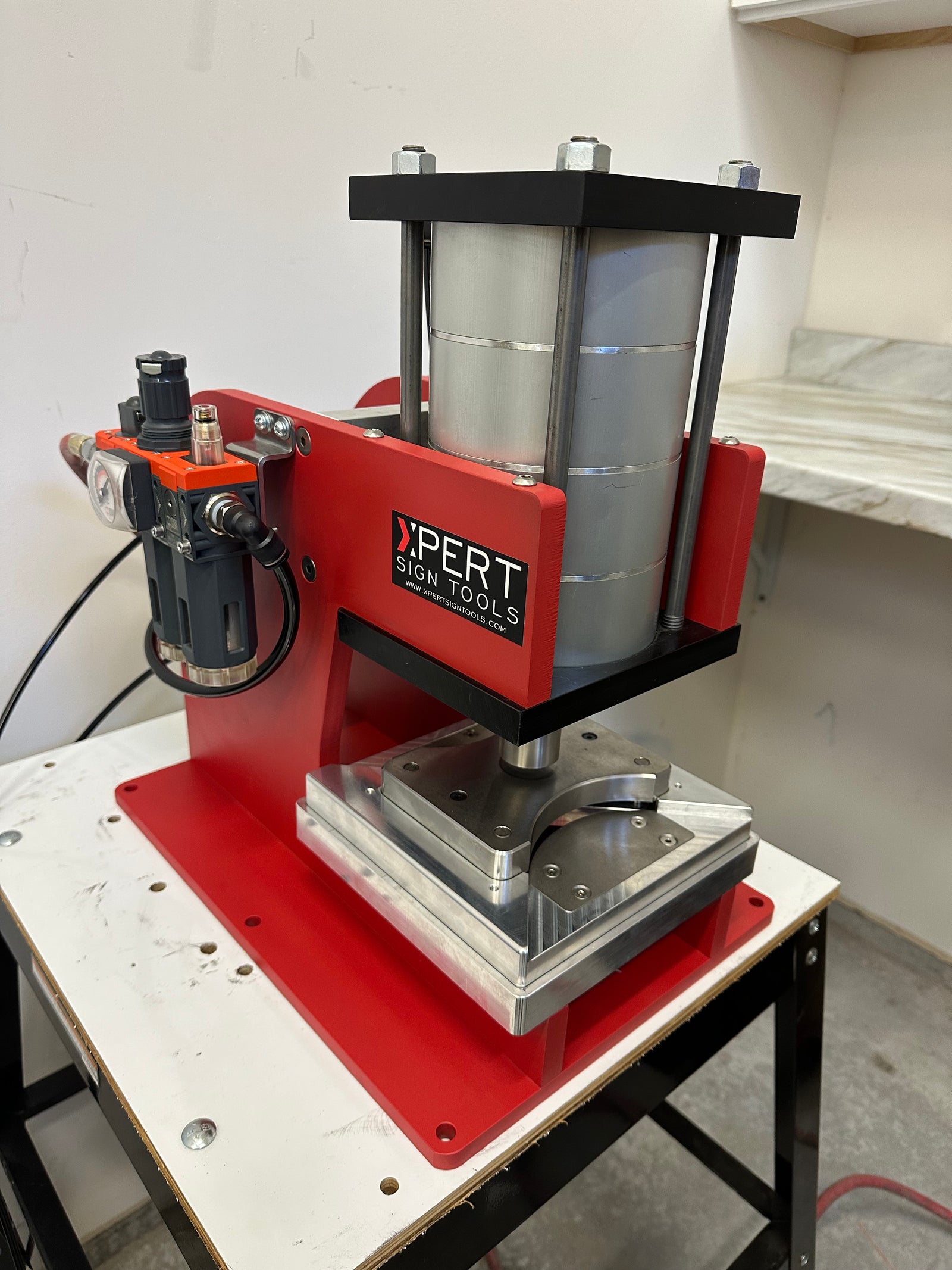 Xpert 5-Ton XST Power Press | Air-Over-Hydraulic System